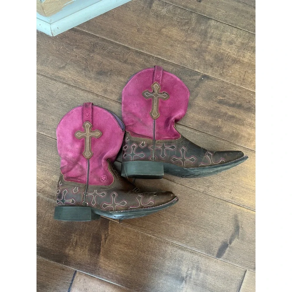 Ariat stylish western